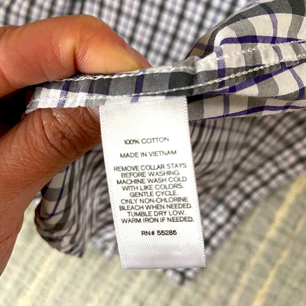 Express Fitted Men’s Button Down Size Medium - image 6